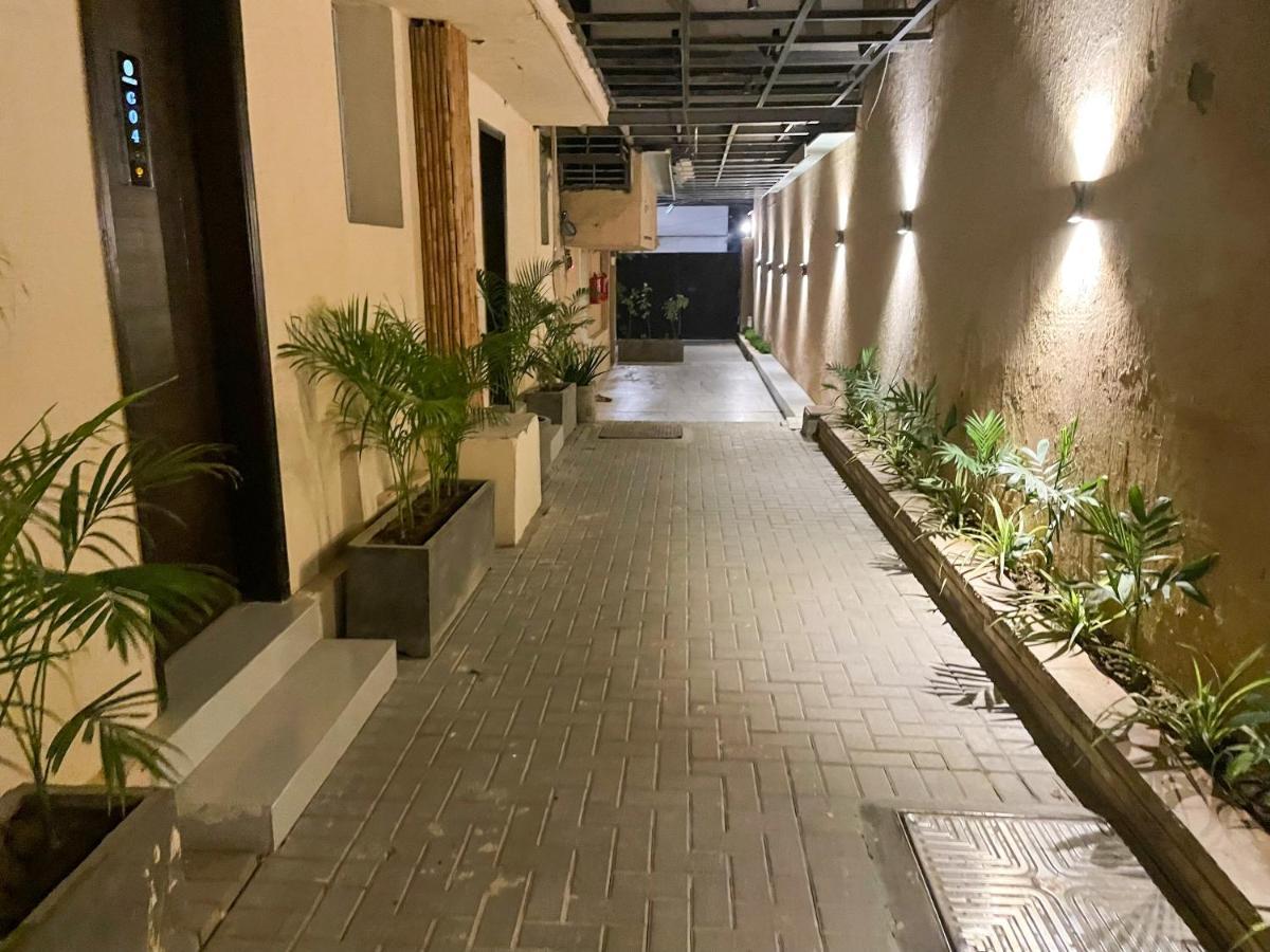 Hamsun Shahrah-E-Faisal Hotel Karachi Exterior photo